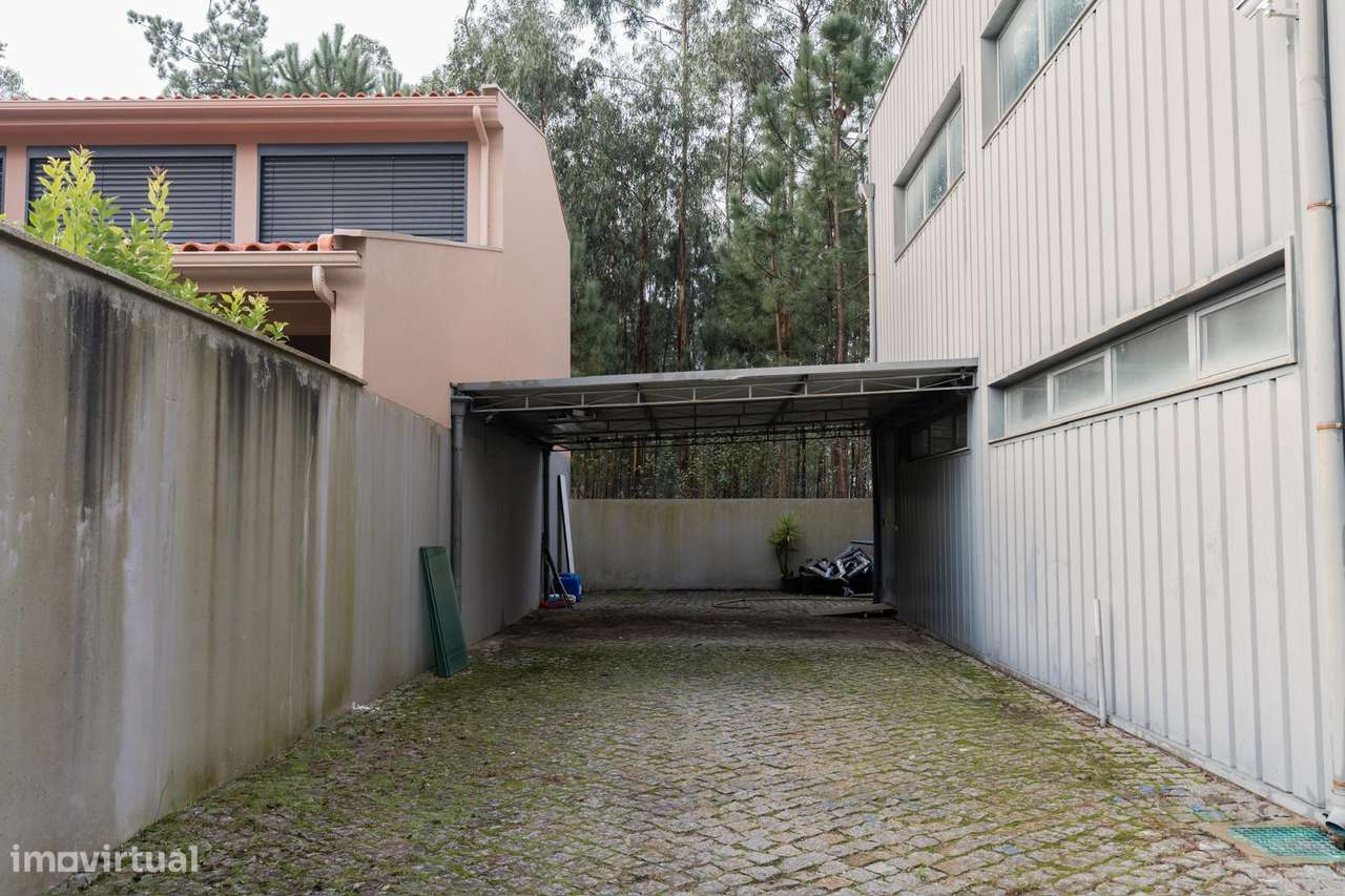 Pavilhão com 2 frações autônomas-12