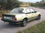 Opel Ascona - 8