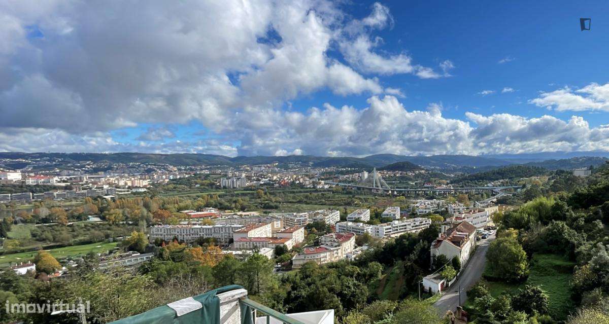 Quarto - localizado em Alta de Santa Clara Coimbra - Grande imagem: 5/10