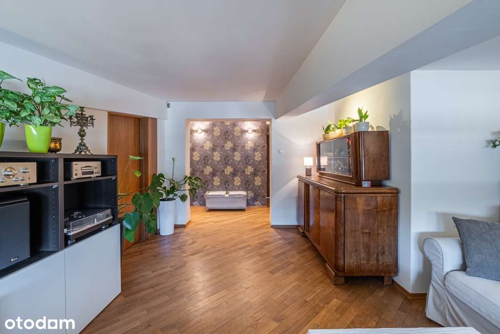 Centrum Gdyni - eleganckie i funkcjonalne 3 pokoje-9