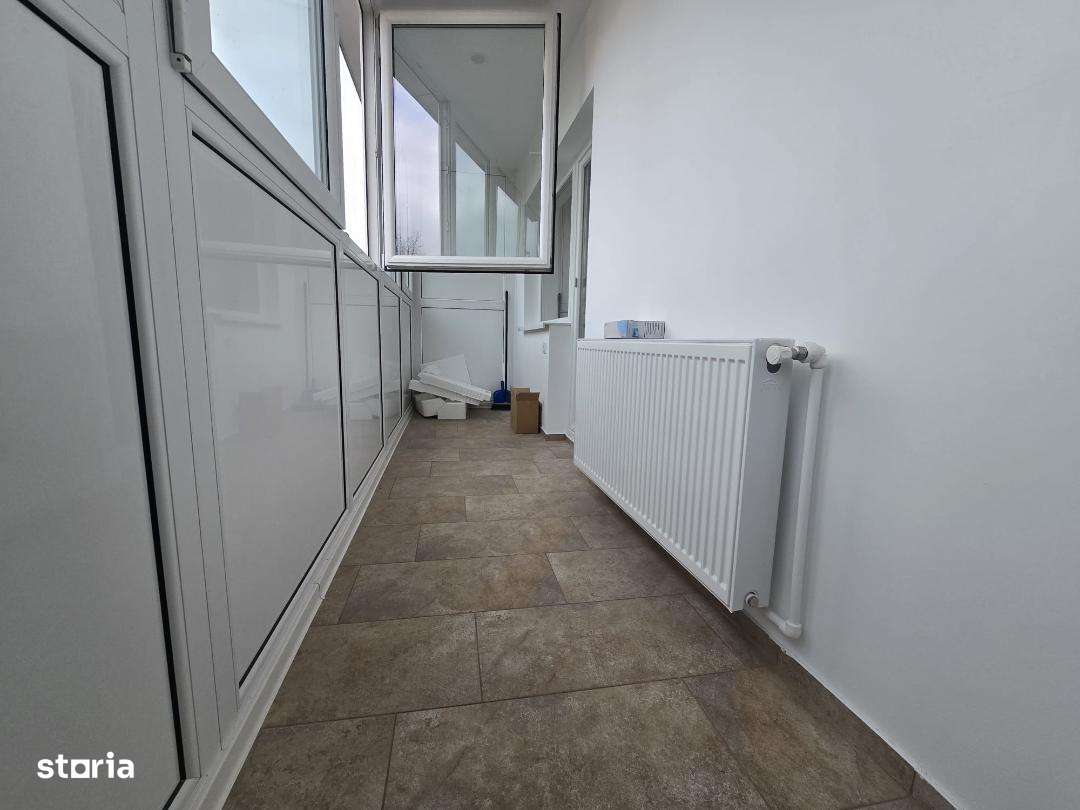 De vanzare Apartament 4 camere, zona Tolstoi.-12