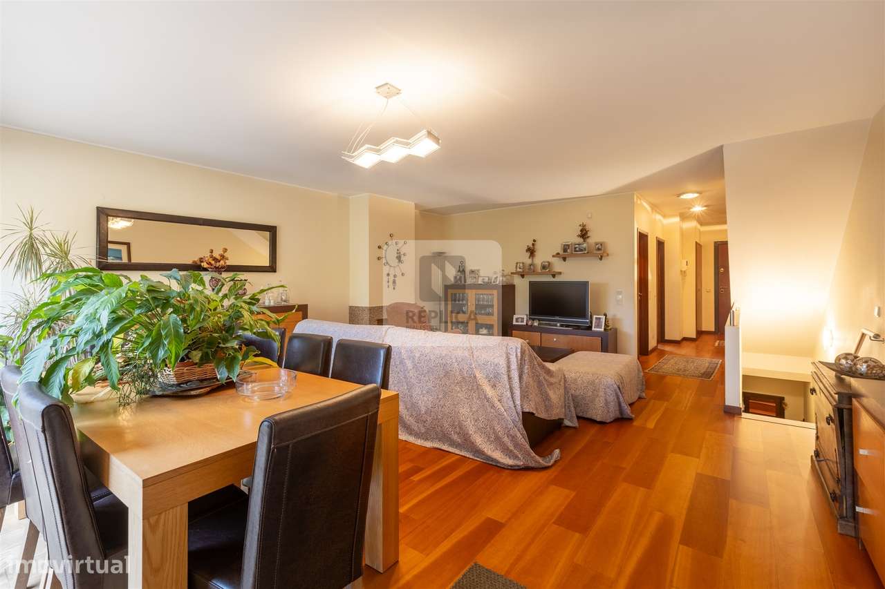 Moradia T5 com jardim e garagem | Senhora da Hora, Matosinhos-6