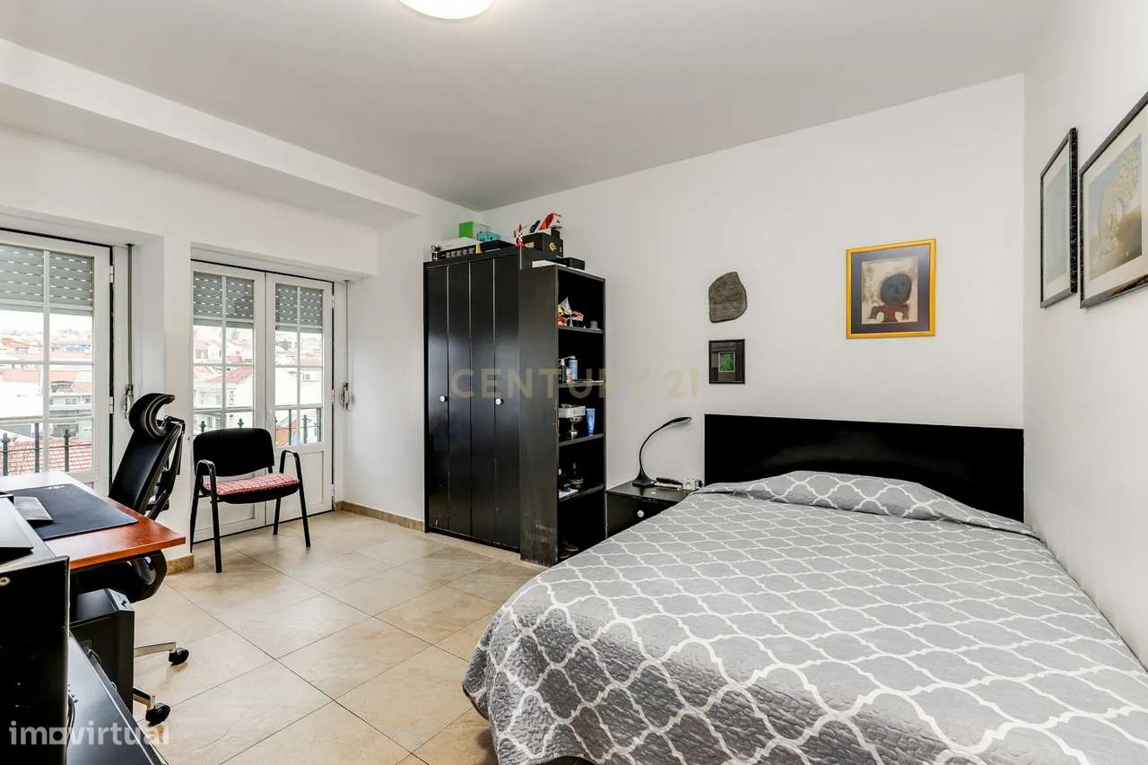 Espetacular T5 com Vista Panorâmica em Arroios, Lisboa - Grande imagem: 4/36