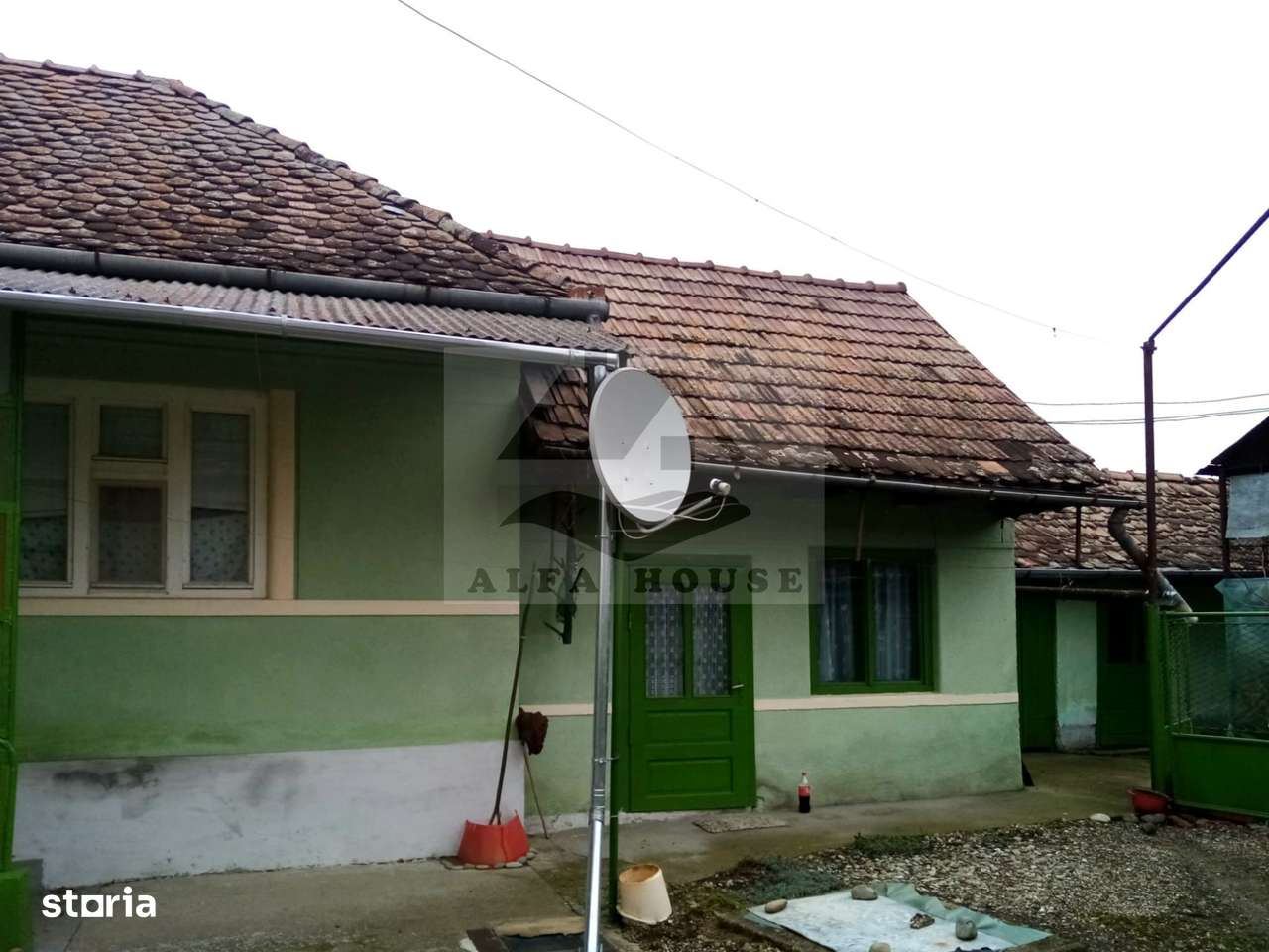 Casă 3 camere, priveliște Castelul Ugron – pretabil si pentru investie - Imagine principală: 4/13