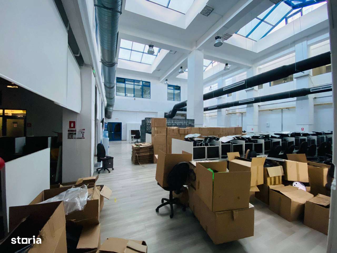 Spatii, de la 300mp la 880mp, in spate la Palas Campus - Imagine principală: 2/8