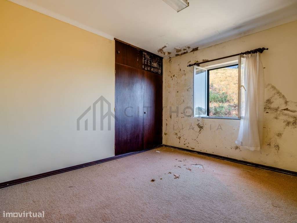 Moradia T4 isolada com terreno de grande dimensão entre Portimão e ...-30