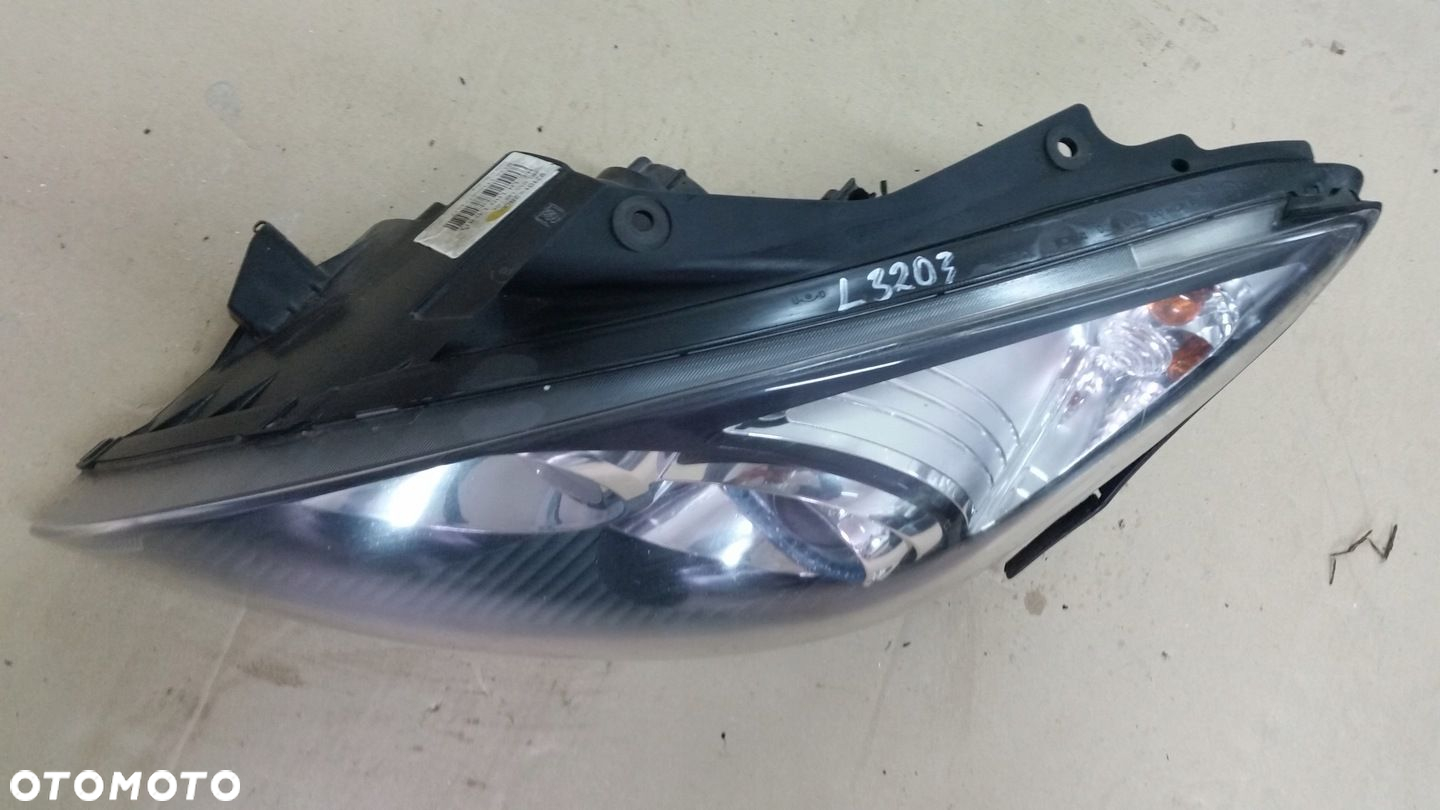 LAMPA LEWA HYUNDAI I30 LIFT 09-12 92101-2R000 - 2