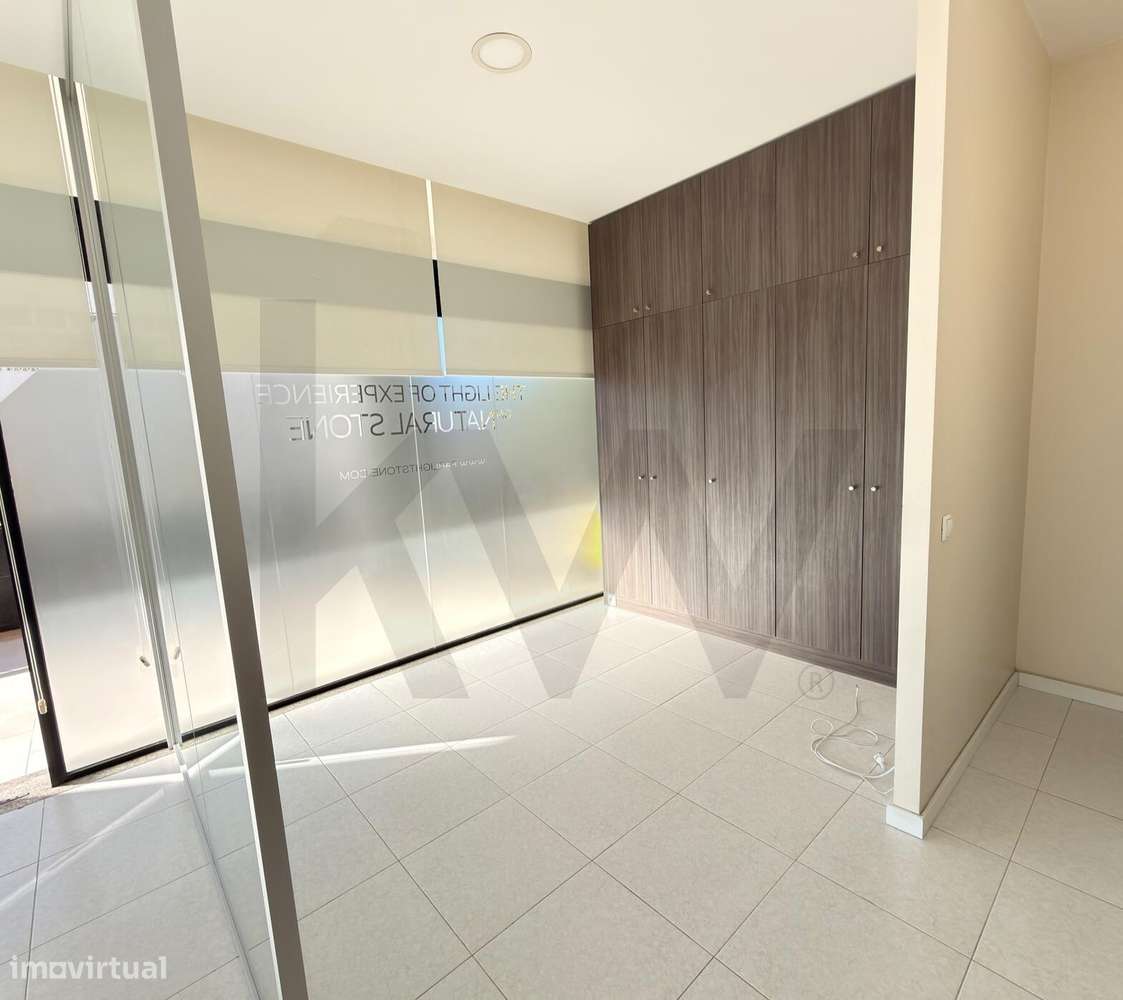 Espaço Comercial no centro de Rio Maior - Grande imagem: 5/12