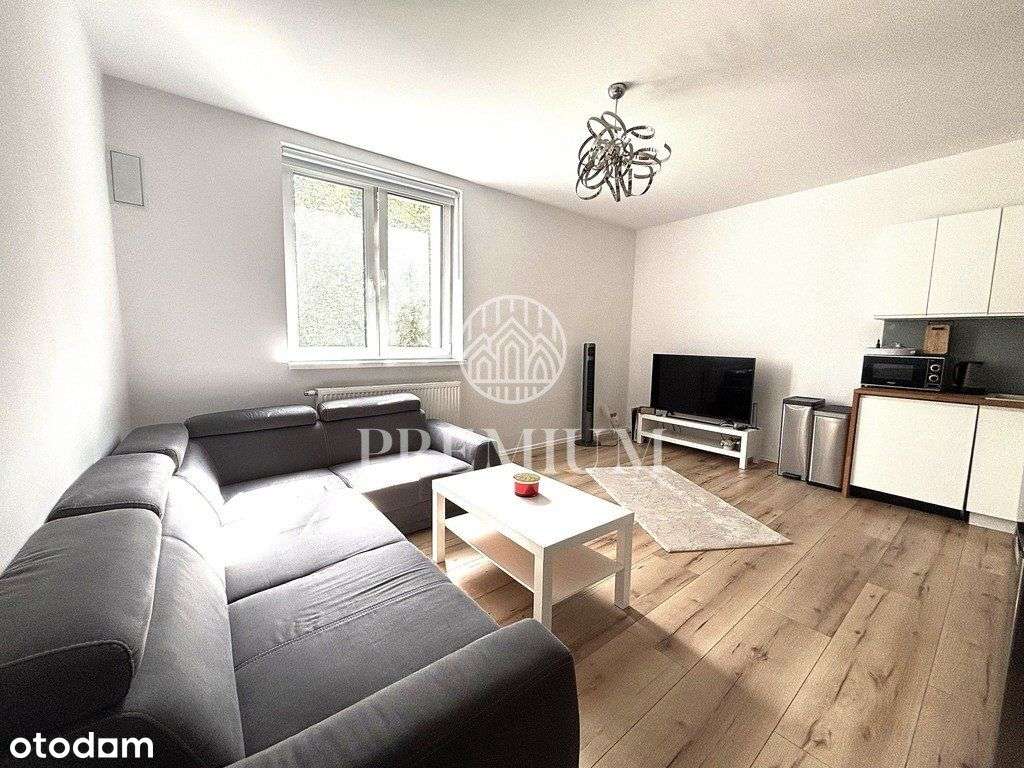 Okazja 50m2 3 pokoje na 2 piętrze po remoncie-1