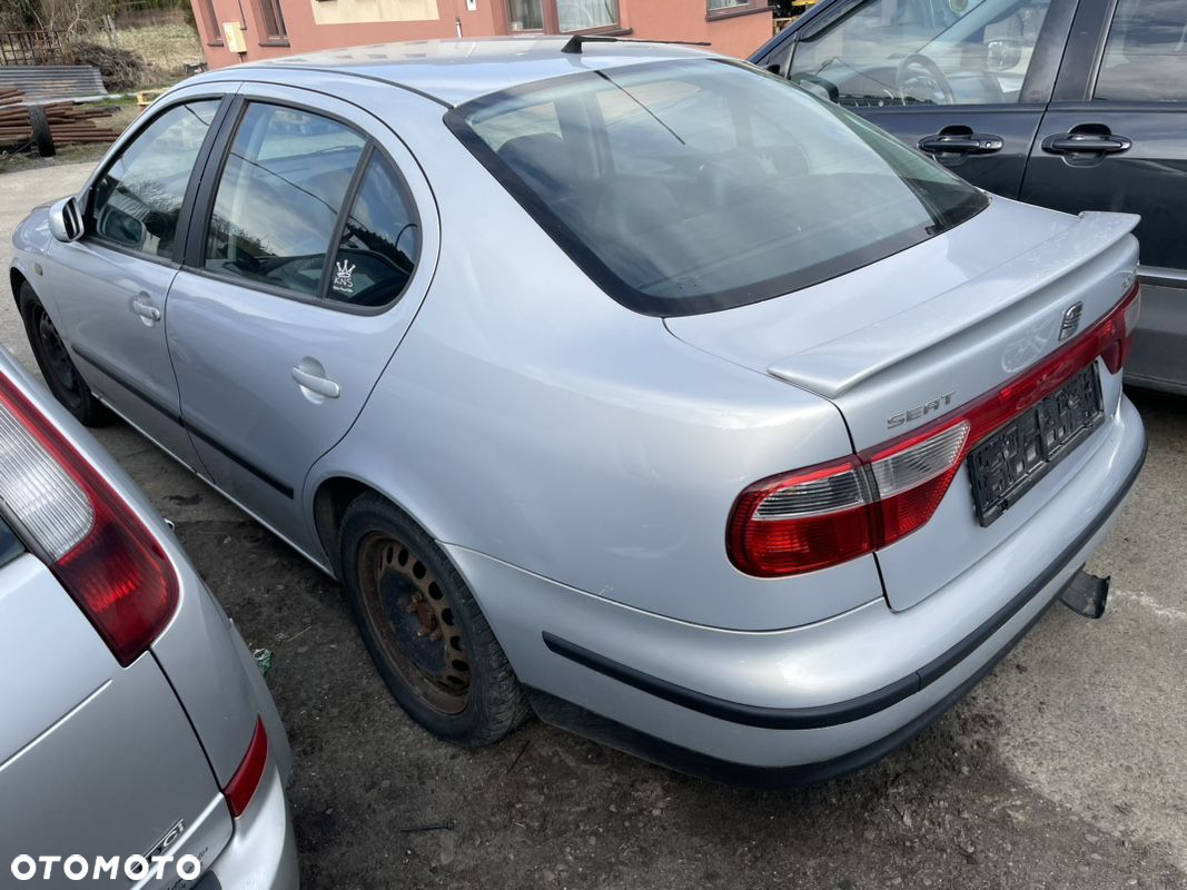 Na części Seat Toledo II Silnik 2.3 V5 Skrzynia 5B - 4