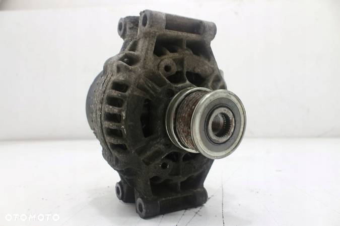 Alternator Mercedes Vito W638 2.2 CDI - 8