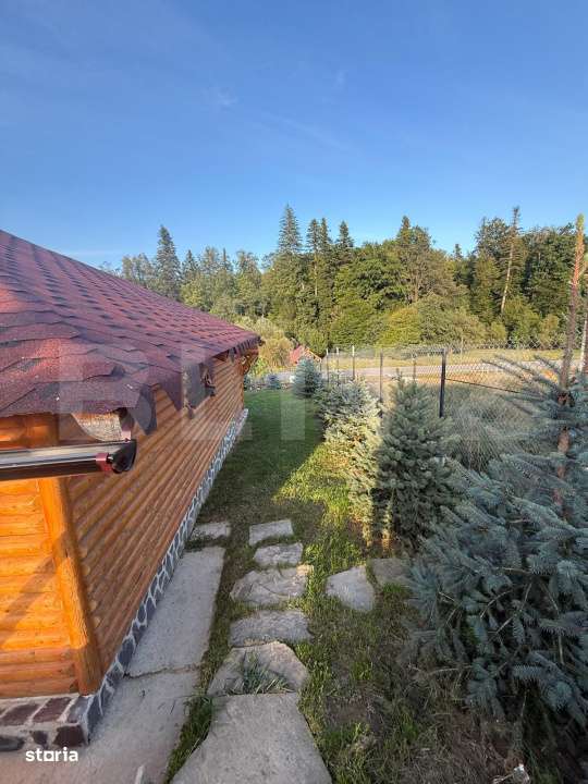 Cabana din lemn rotund, 2 camere, 140 mp, teren 2800 mp, Paltinoasa - Imagine principală: 5/19