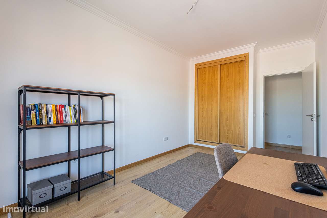 Apartamento T3 de Excelência no Centro do Cartaxo-29