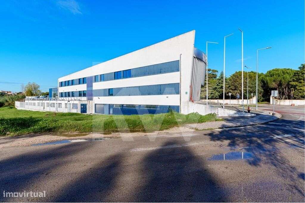 Empreendimento junto ao Politécnico de Tomar | Possível alteração de s - Grande imagem: 4/17