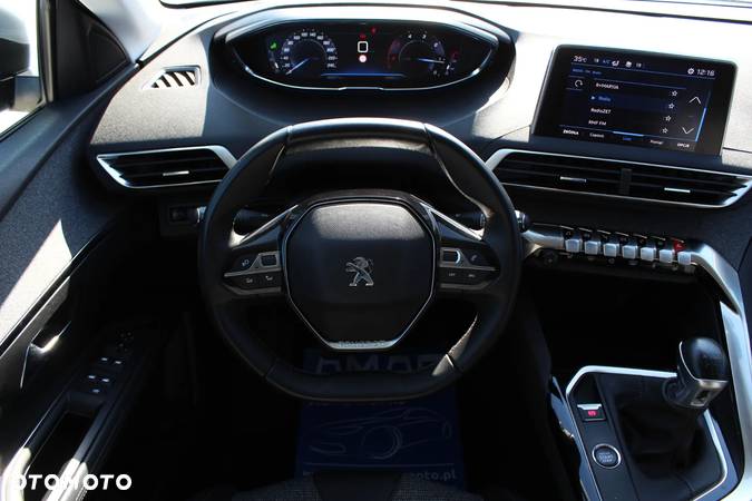 Peugeot 3008 1.5 BlueHDi Allure S&S - 24