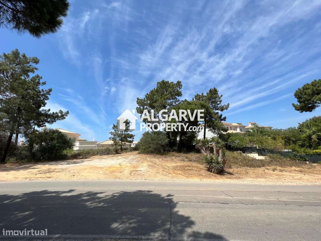 Fabuloso lote para construção perto do Golfe e de uma zona comercial n - Grande imagem: 2/14