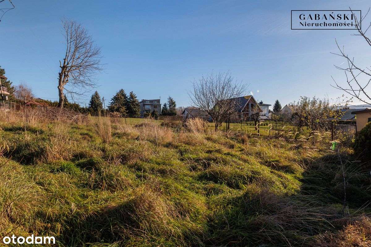 NIEDUŻY DOM DO REMONTU W TARNOWCU-8