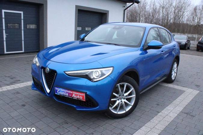 Alfa Romeo Stelvio - 3