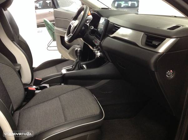 Renault Captur 1.0 TCe Exclusive - 28