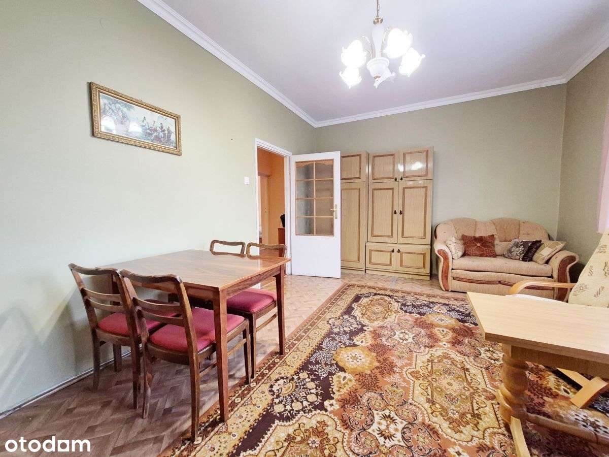 Mieszkanie w centrum na sprzedaż!-0