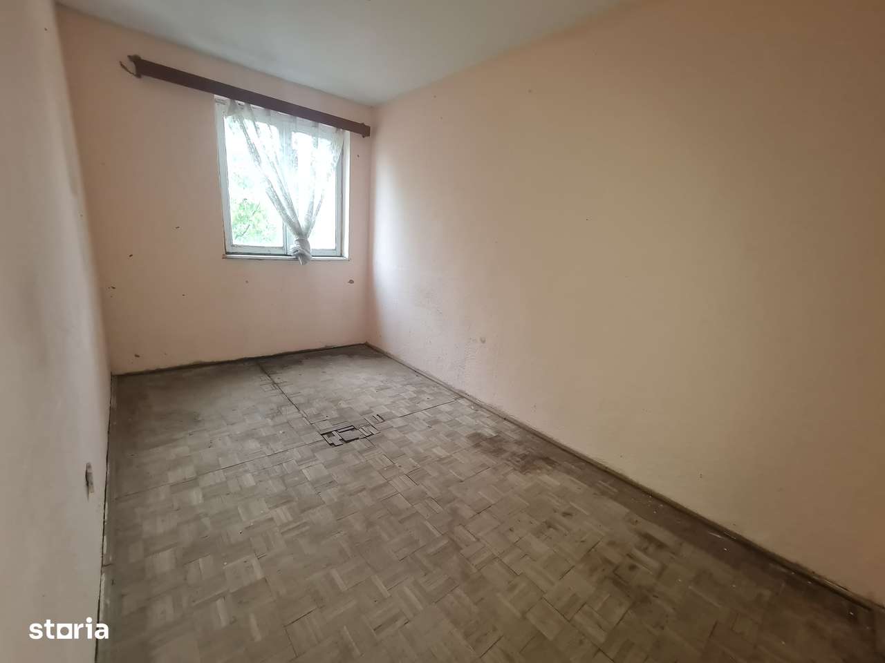 4  camere cf 2 Hipodrom sup 55 mp - Imagine principală: 2/7