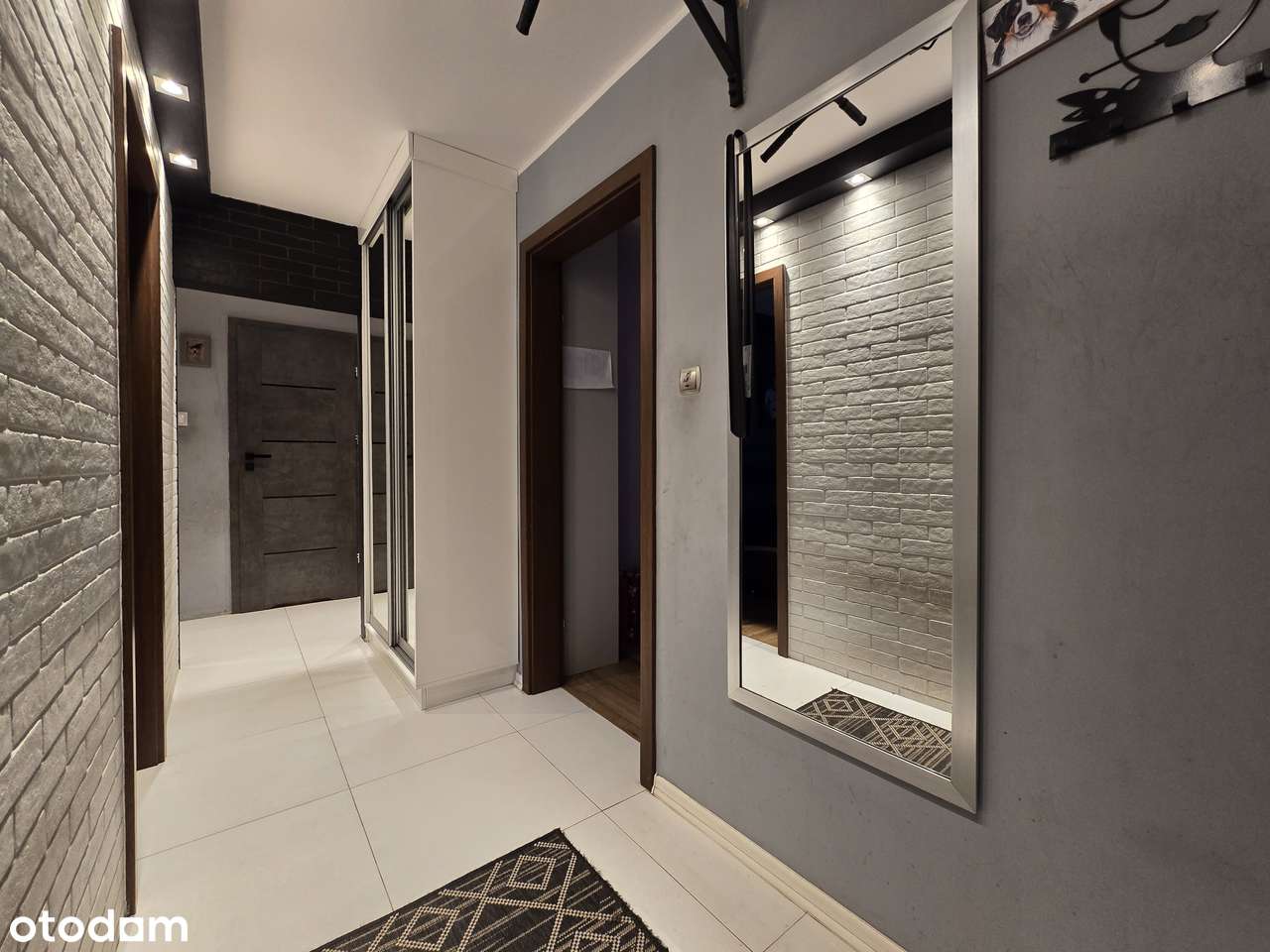 Mieszkanie 3 pokojowe  Tysiąclecie - 1 piętro-11