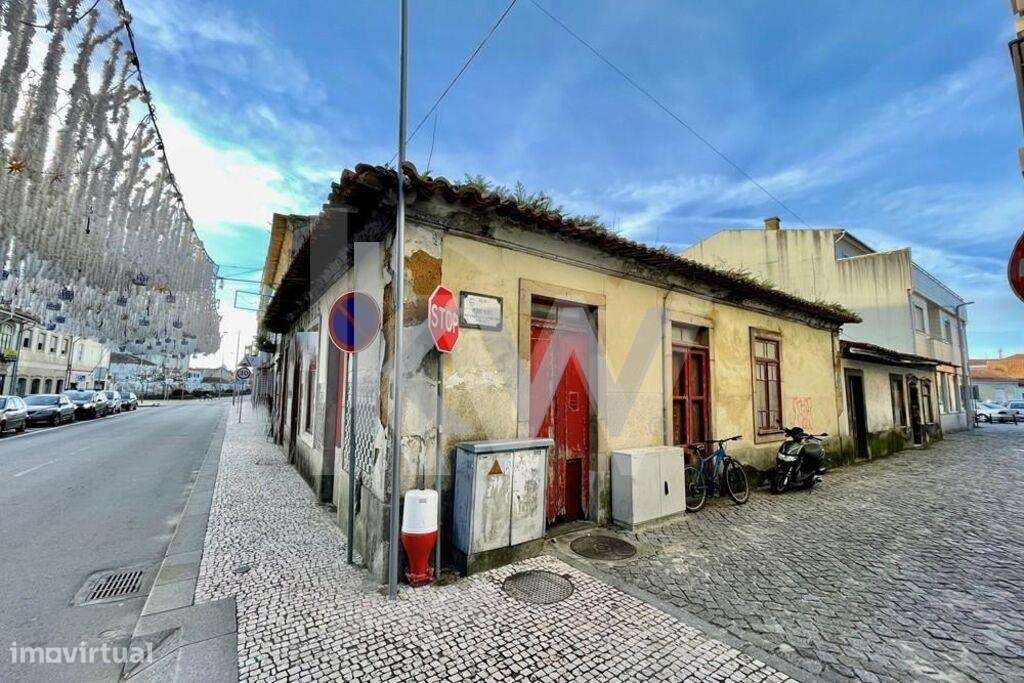 FANTÁSTICO IMÓVEL URBANO PARA CONSTRUÇÃO OU REABILITAÇÃO, NO CENTRO DE - Grande imagem: 2/11