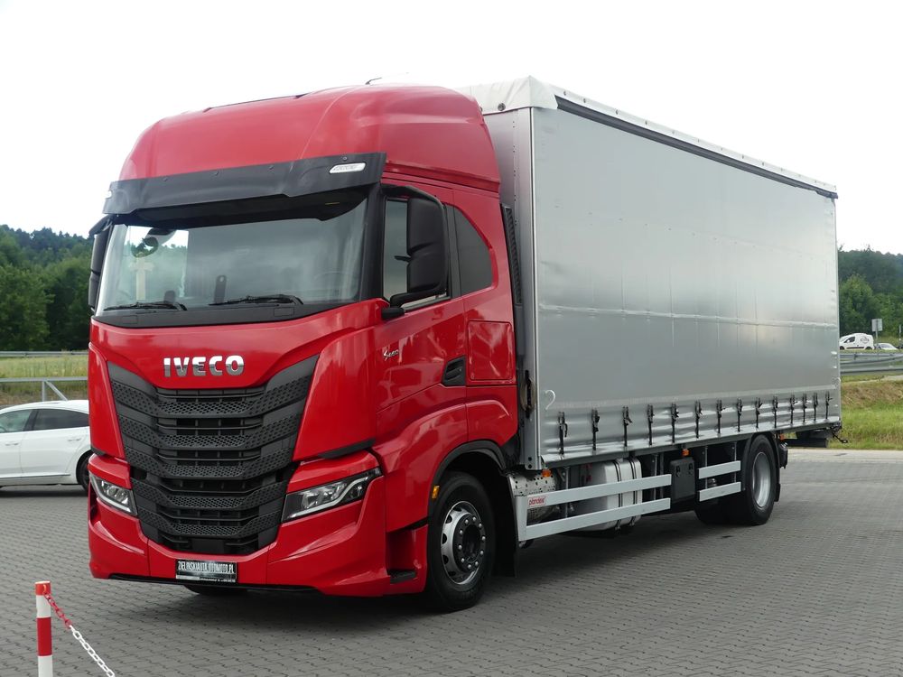 Iveco S-Way 2020