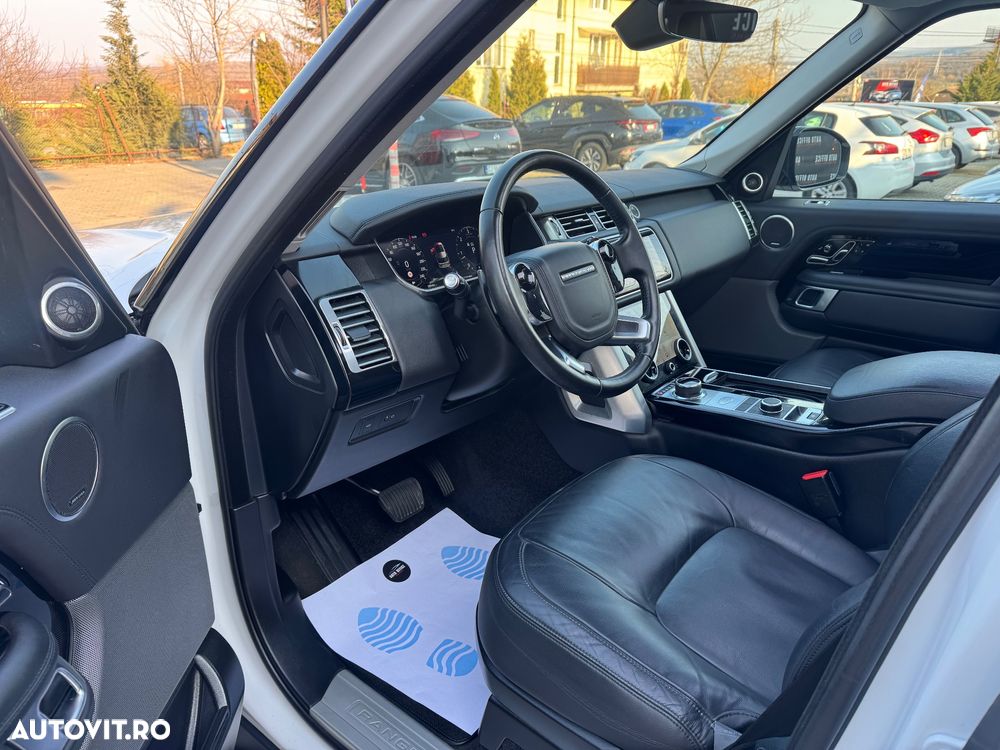 land-rover range-rover   3 0 i6 d300 mhev autobiography