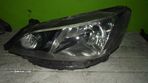 Farol Esquerdo Esquerdo Nissan NV200 - 2012 / 2014 - F926 - 2