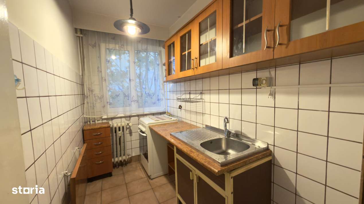 Apartament 2 camere Pitesti-cartier Banat etaj 2! - Imagine principală: 5/9