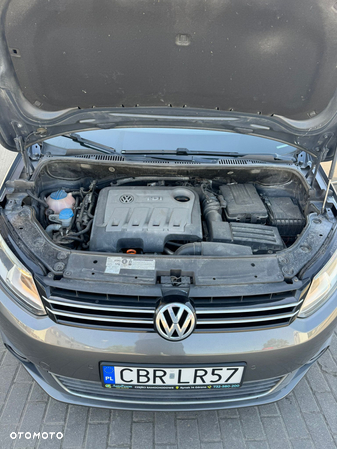 Volkswagen Touran 2.0 TDI DSG United - 25