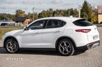 Alfa Romeo Stelvio 2.2 JTDM - 10