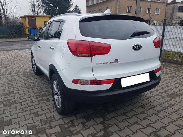 Kia Sportage 1.6 GDI Business Line 2WD - 25