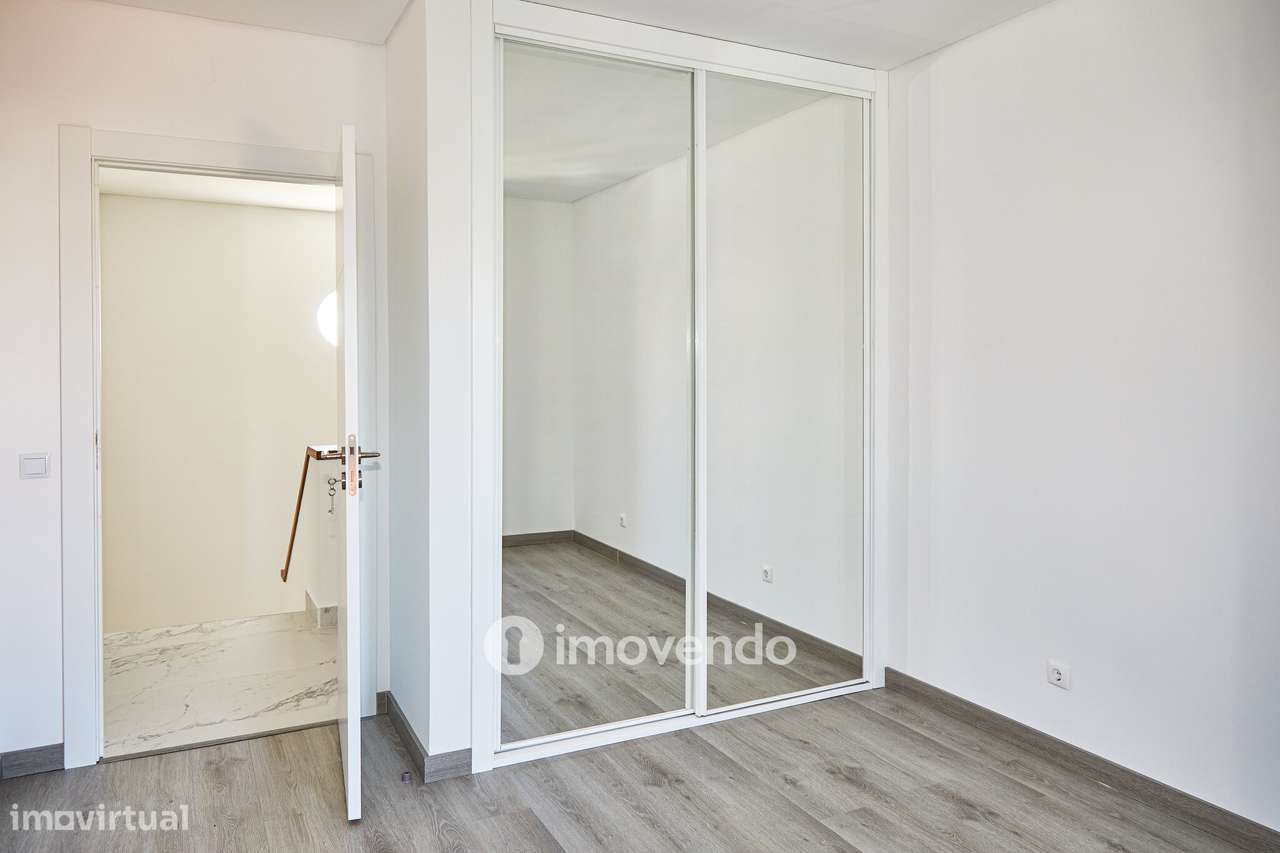 Andar de moradia T2 totalmente remodelado, em Reguengos de Monsaraz-13