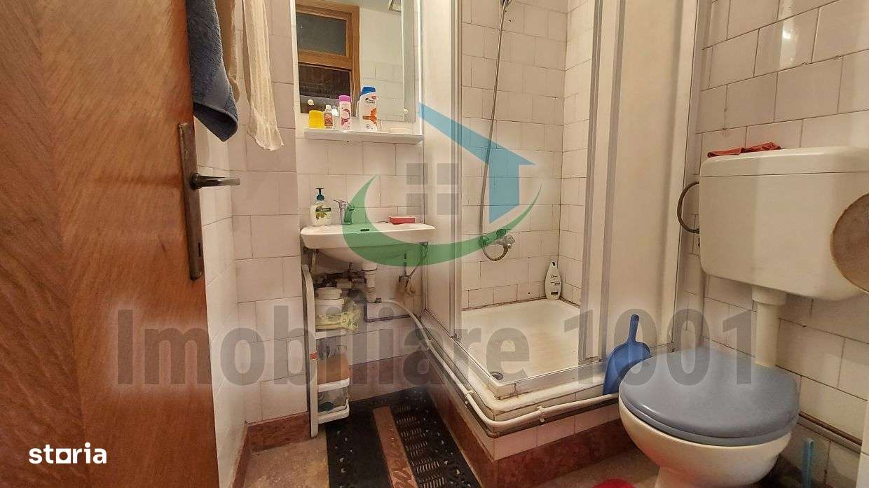 Apartament 4 camere, Republicii, etaj 1, garaj și boxa, zona Canal 7-7