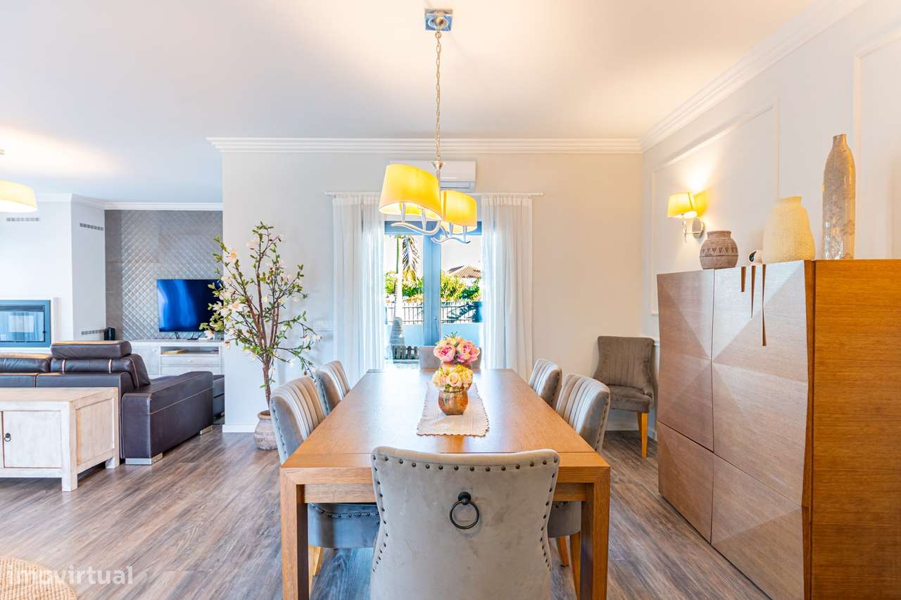 Excelente Moradia térrea Semi nova com piscina na Moita-22