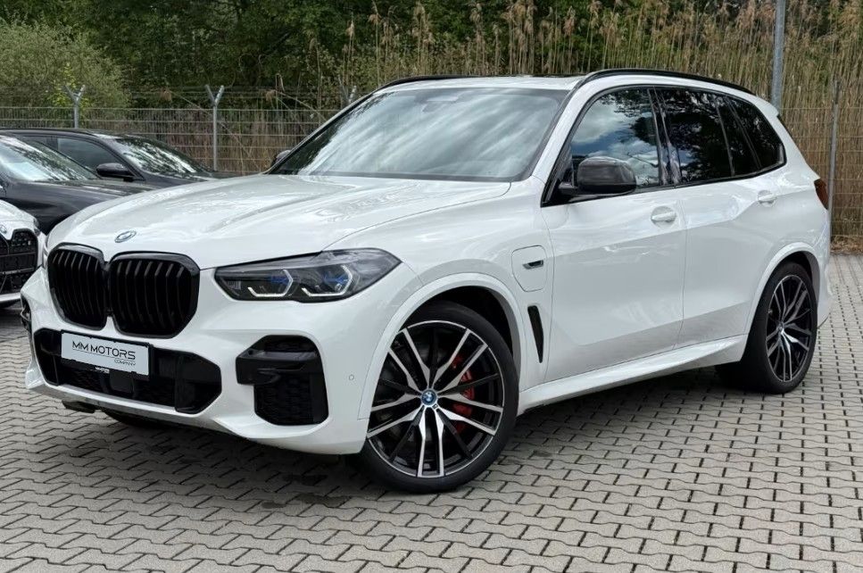 BMW X5 xDrive45e 2023