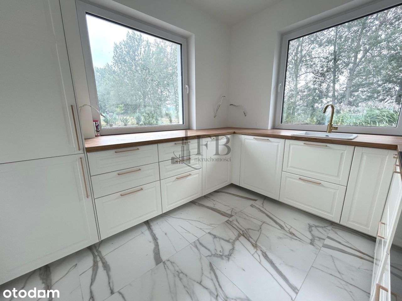 Nowoczesny dom 2025, komfortowe wnętrza + ogród-3