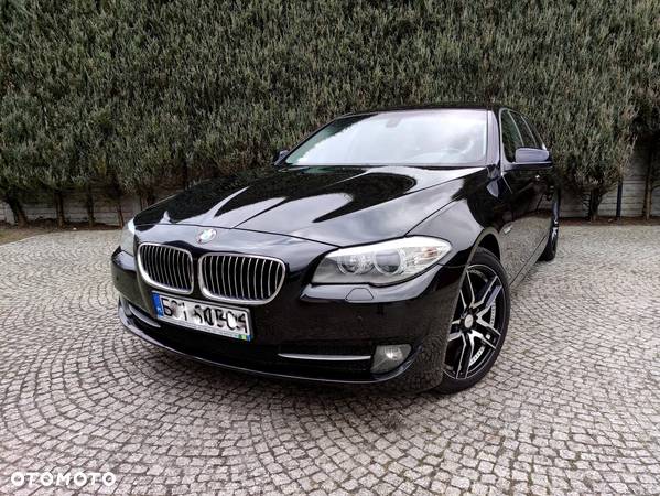 BMW Seria 5 520d Touring - 3