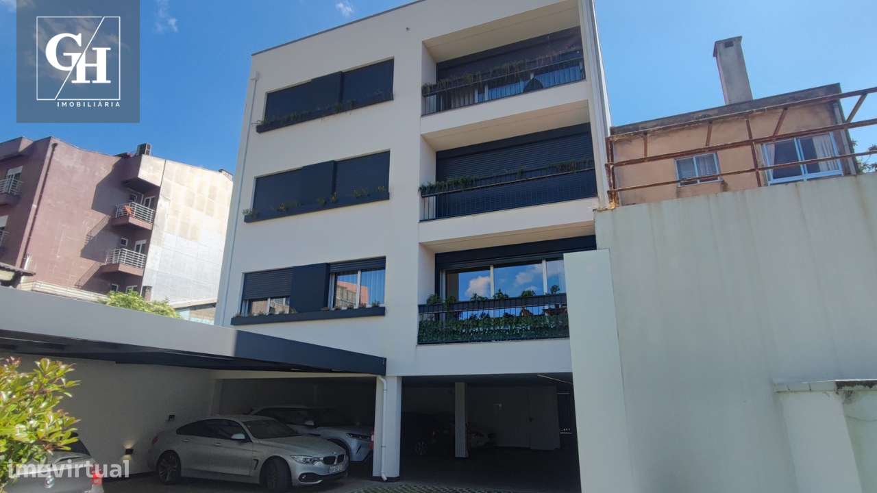 T2 Novo com piscina privada no Centro de Braga-15