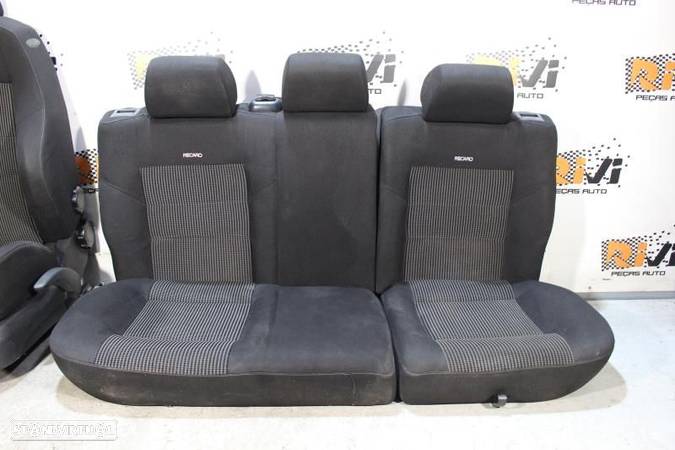 Conjunto De Bancos Volkswagen Golf Iv (1J1)  Bancos Recaro Vag De 5 Po - 6