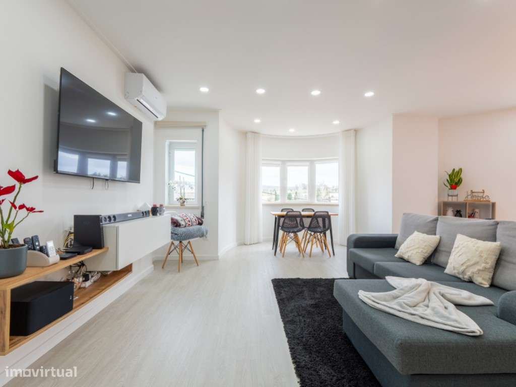 Apartamento T2 c/ Elevador, Estacionamento - Aljubarrota (Alcobaça) - Grande imagem: 5/24