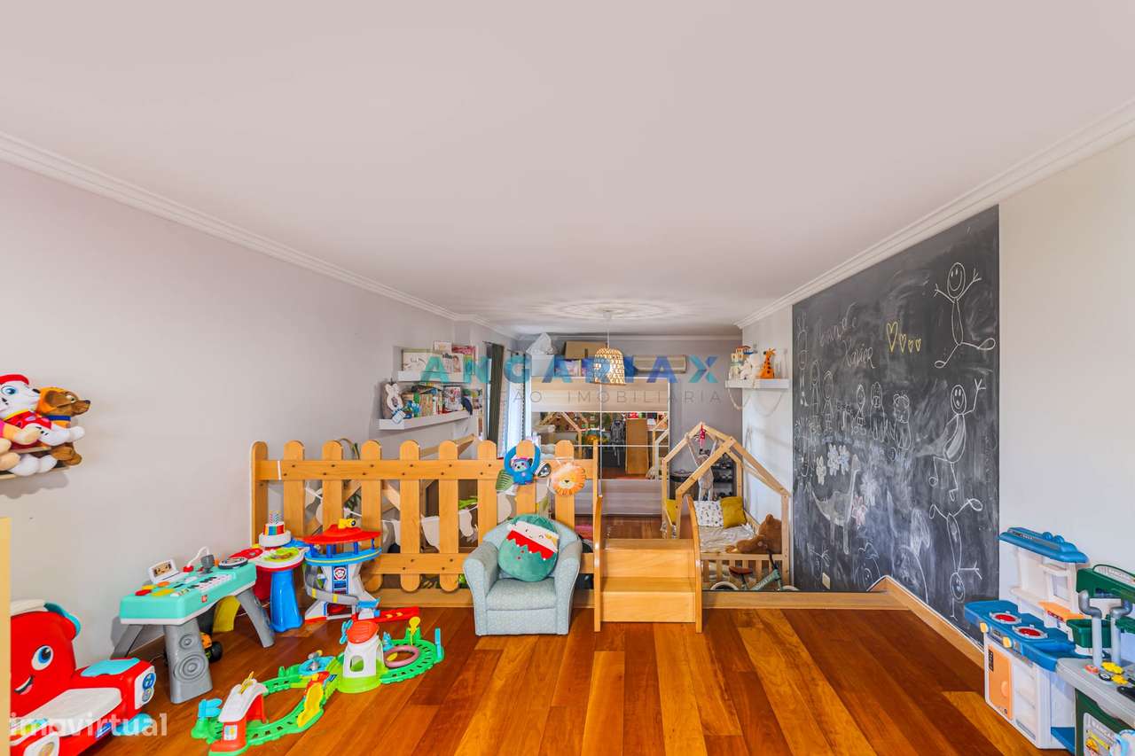 ANG1529 - Apartamento T3 para Venda em Setúbal-17