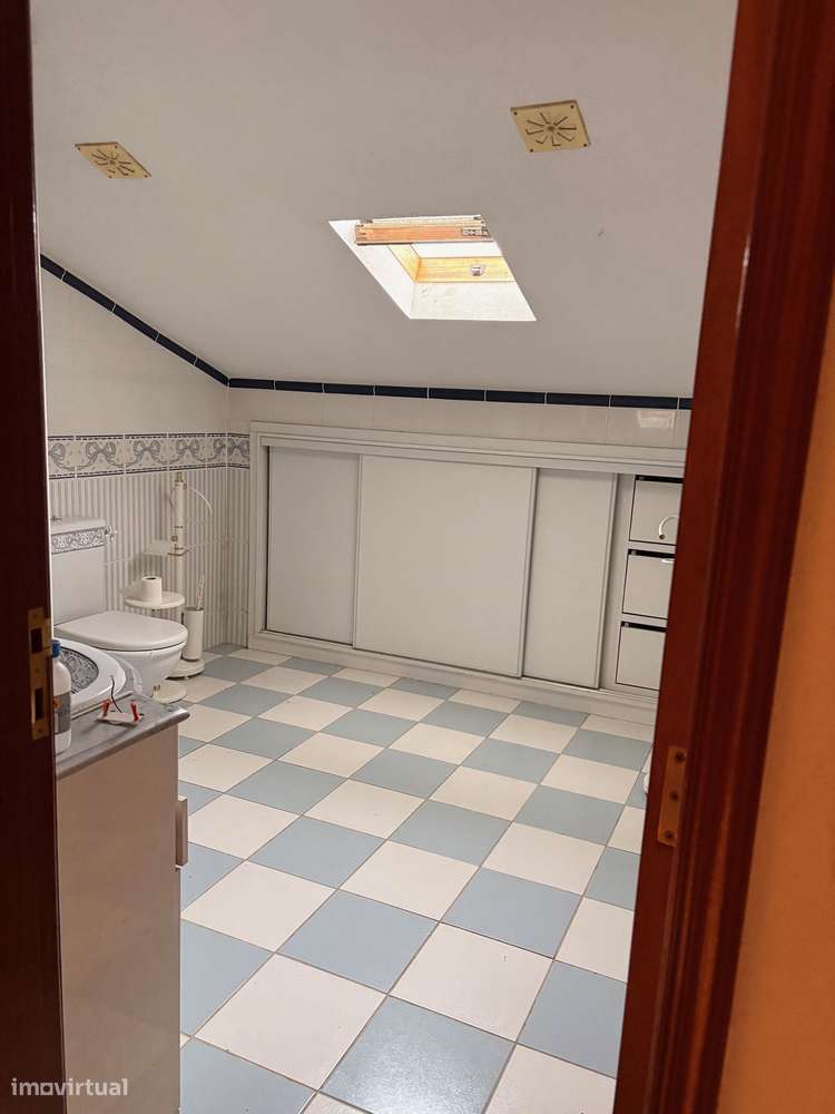 Moradia Tires T5 com garagem jardim piscina 830.000€ , 875 m2 terreno-37