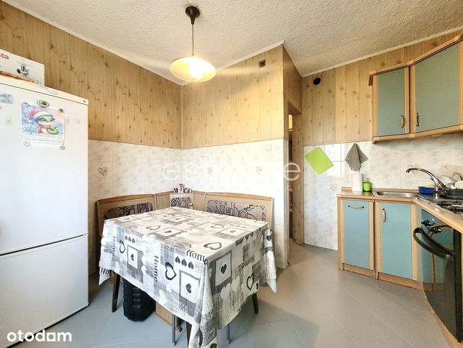 Kawalerka z dużą kuchnią i balkonem!-3