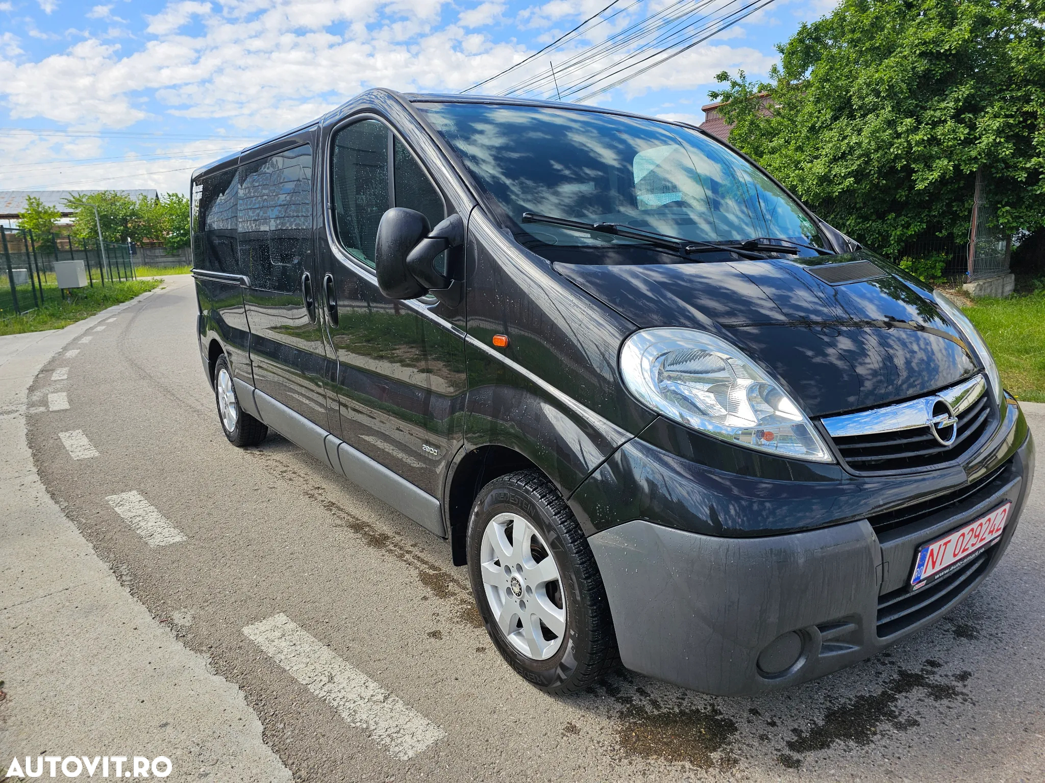 Opel Vivaro 2.0 CDTI L2H1 Design Edition - 2