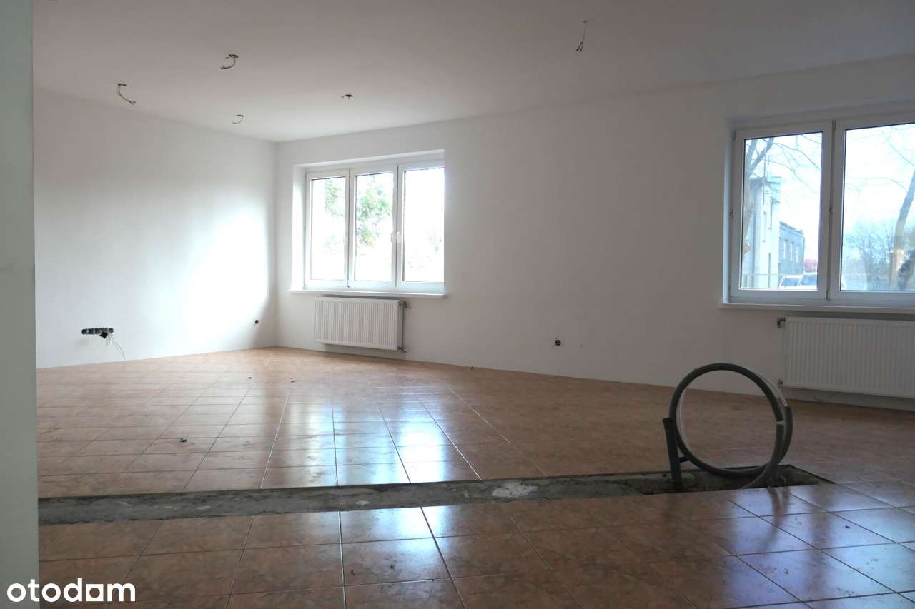 Gotowy teren usługowy z budynkami i możliwością rozbudowy-7