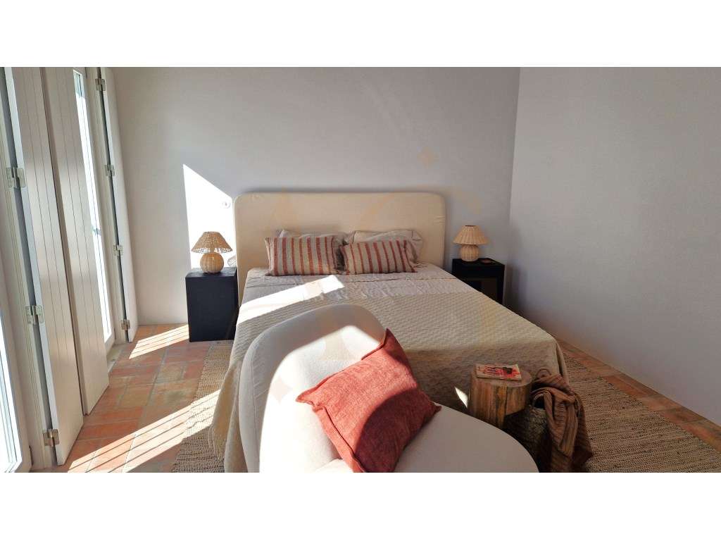 Moradia T3 de luxo no centro de Tavira com piscina e garagem privada-22