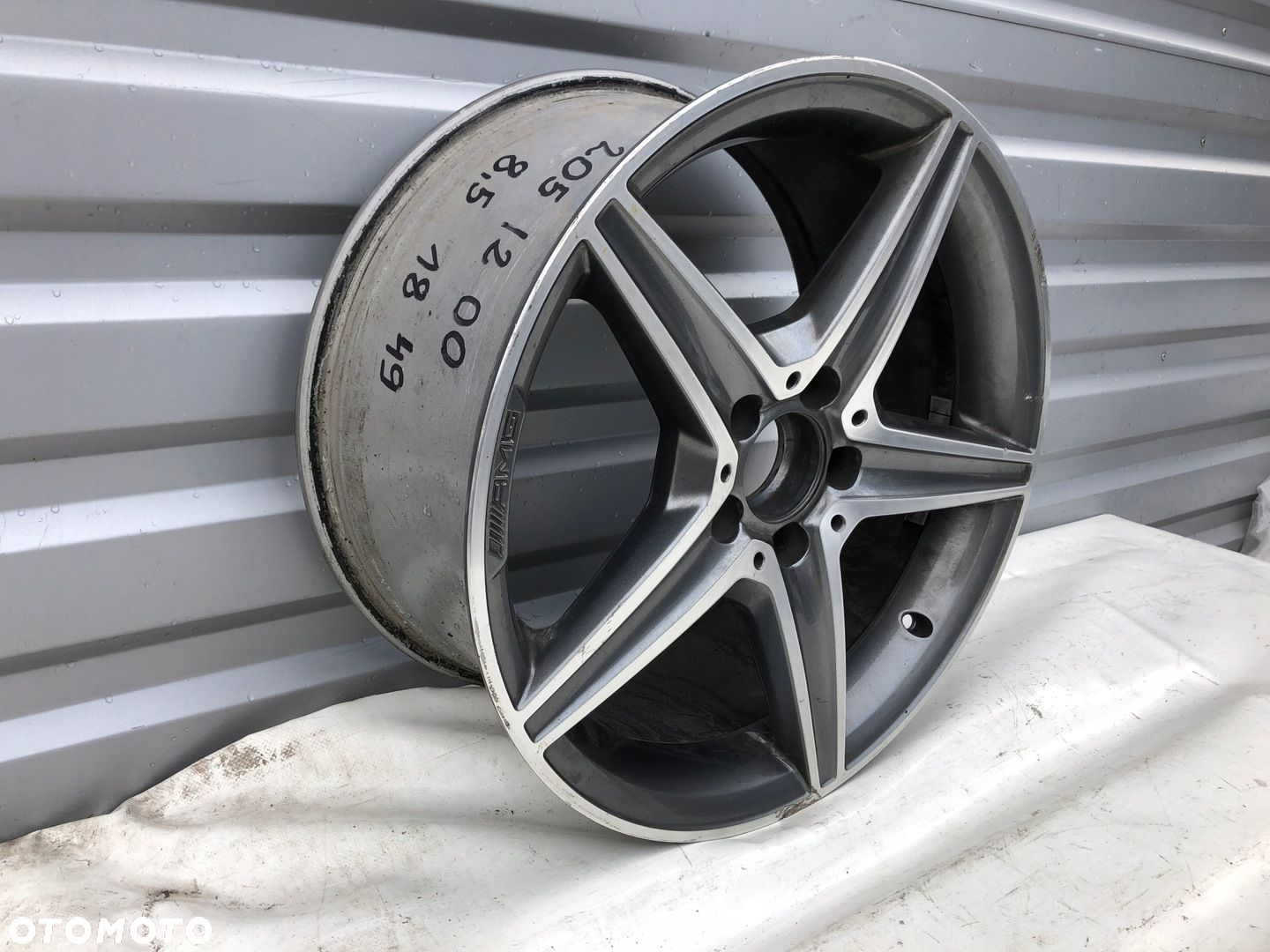 Mercedes C 2054011200 Felga Aluminiowa 18 AMG - 2